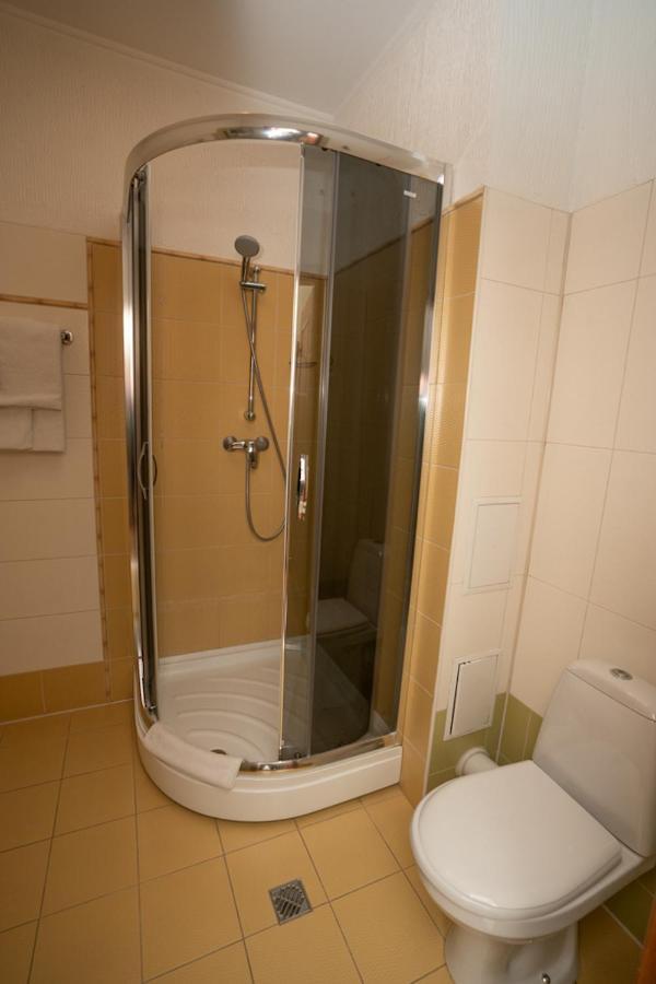 Hotel Piano Kiev Exteriör bild