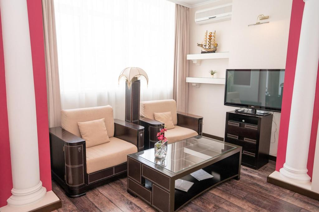 Hotel Piano Kiev Exteriör bild